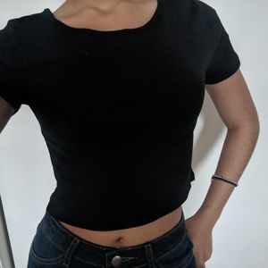 H&M Black Crop top
